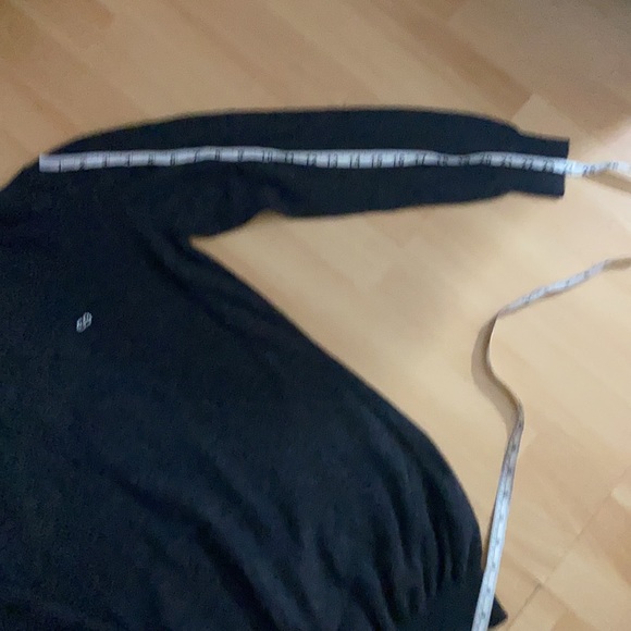 Escada - Picture 3 of 9